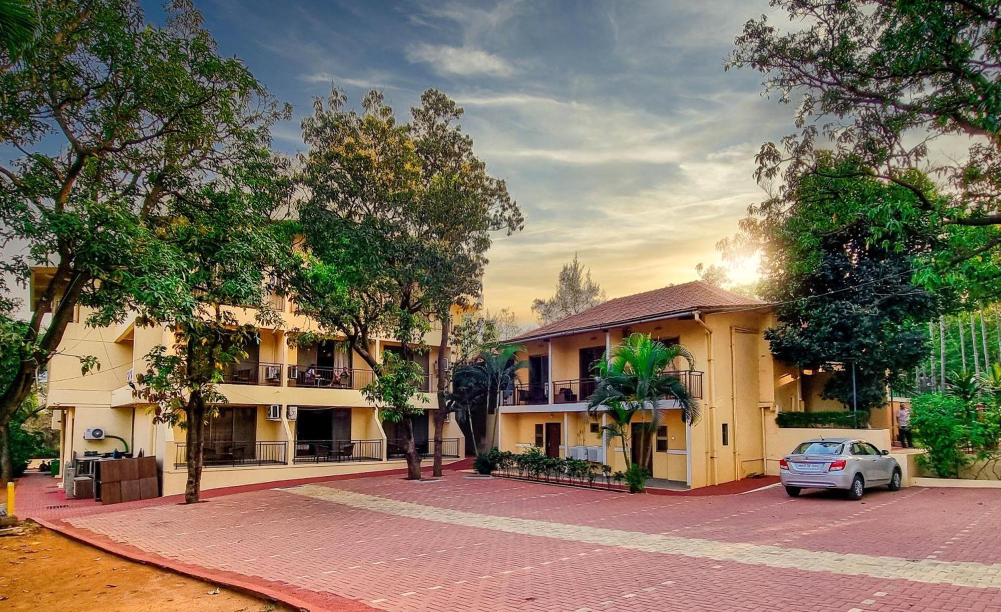 Zaras Resort Khandala Lonavla Exterior foto