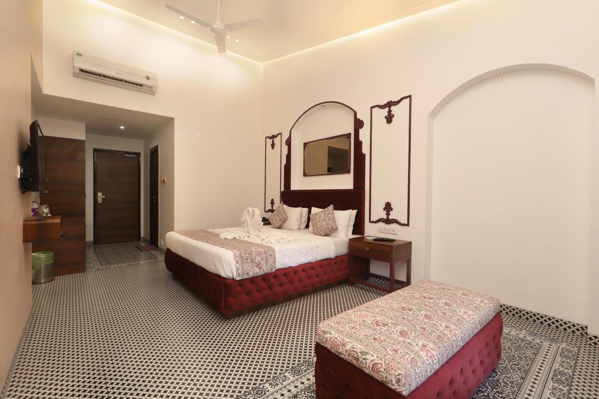 Zaras Resort Khandala Lonavla Exterior foto