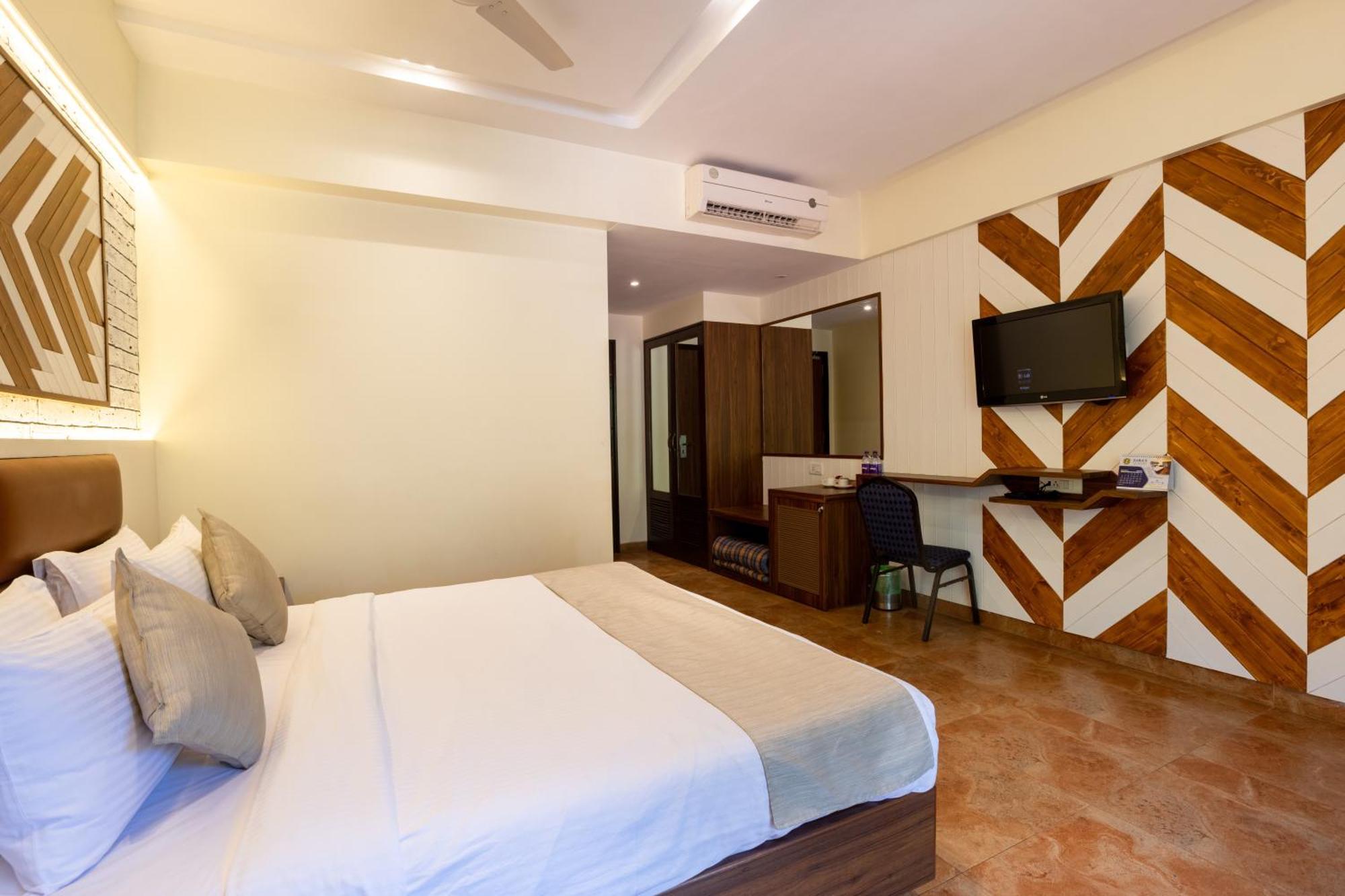Zaras Resort Khandala Lonavla Exterior foto