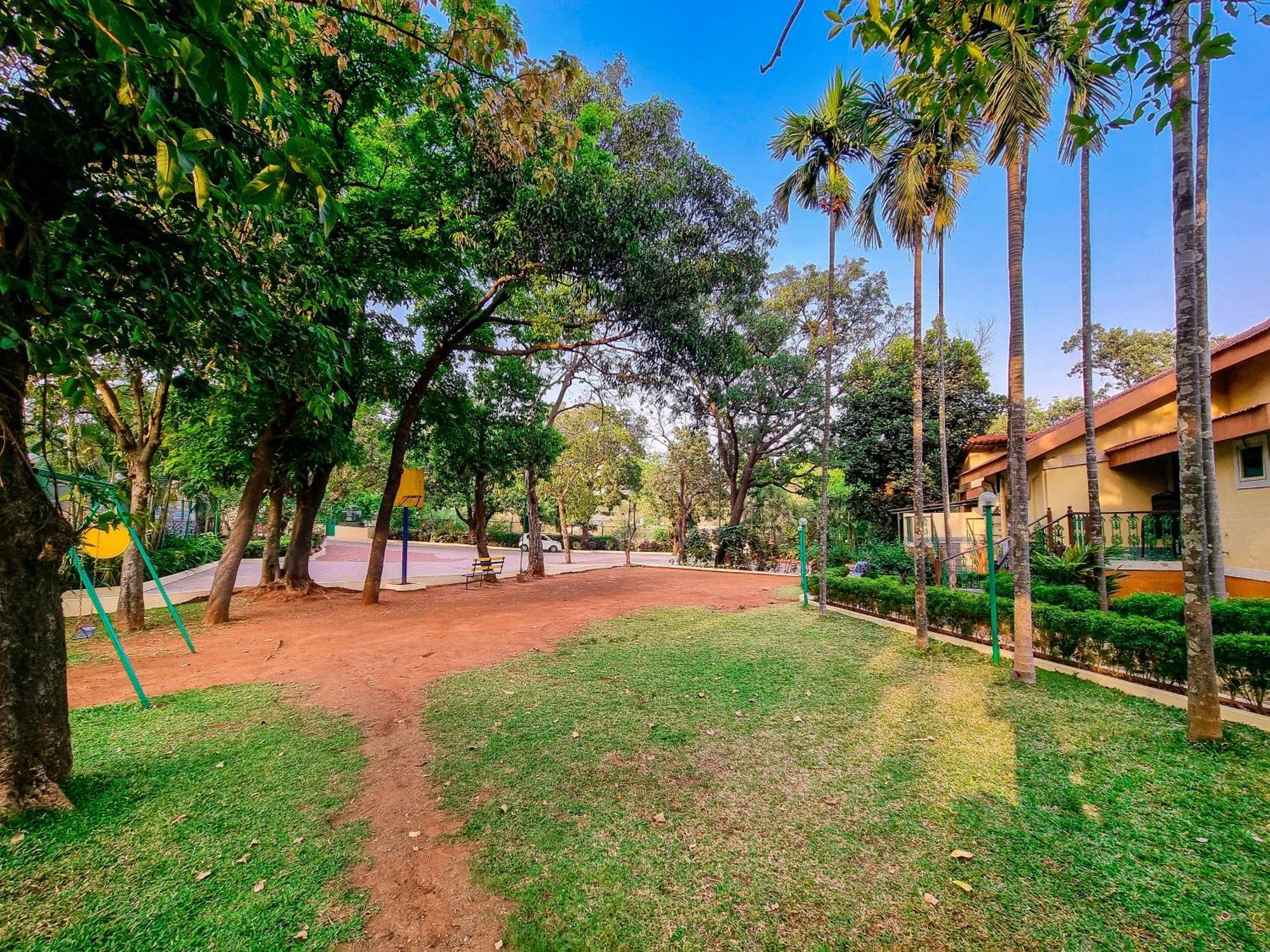 Zaras Resort Khandala Lonavla Exterior foto